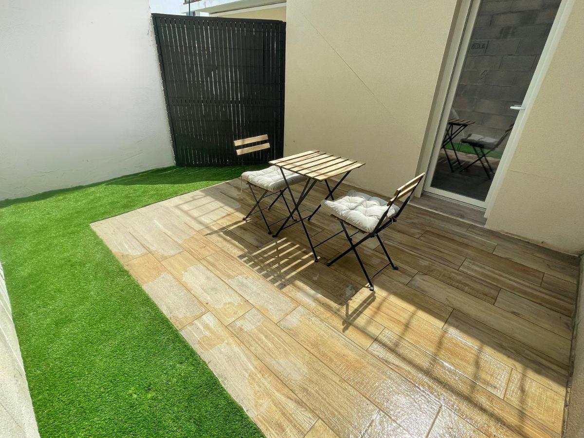 Les Appartements Du Carnot - Terrasses Et Jardins ラ・ロシェル エクステリア 写真